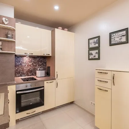 Jewelry - 1 Bedroom Apartment Sofia